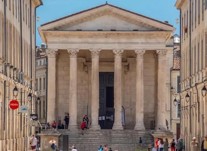 Apartment Fabienne Cote Jardins De La Fontaine