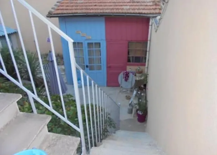 Fabienne Cote Jardins De La Fontaine Lägenhet Nîmes